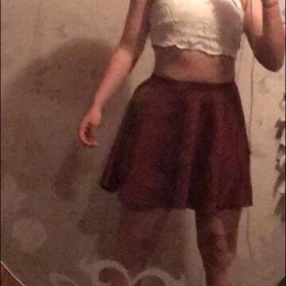 Maroon skater skirt